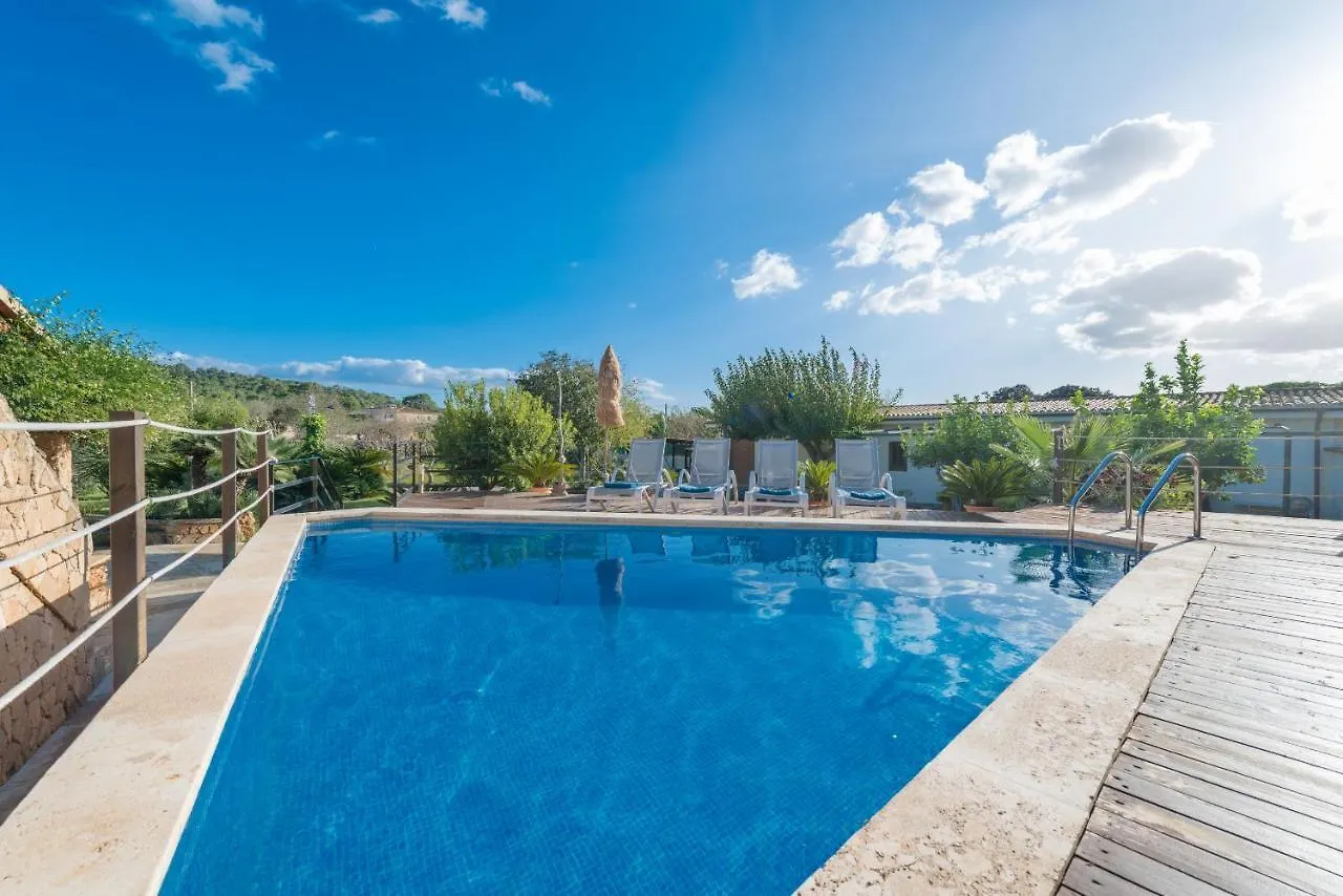 Villa Can Pau location
